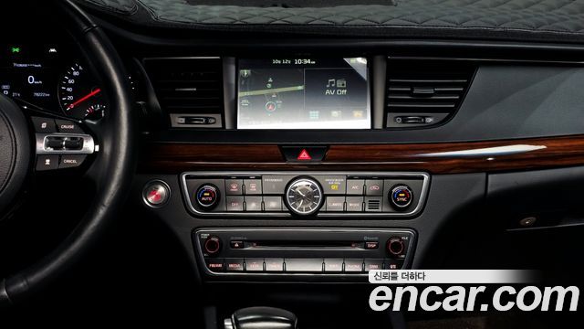 Kia K7 3.0 LPI Prestige (Rental Car) 2016 — фото 13