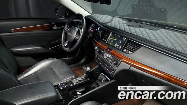 Kia K7 3.0 LPI Prestige (Rental Car) 2016 — фото 18
