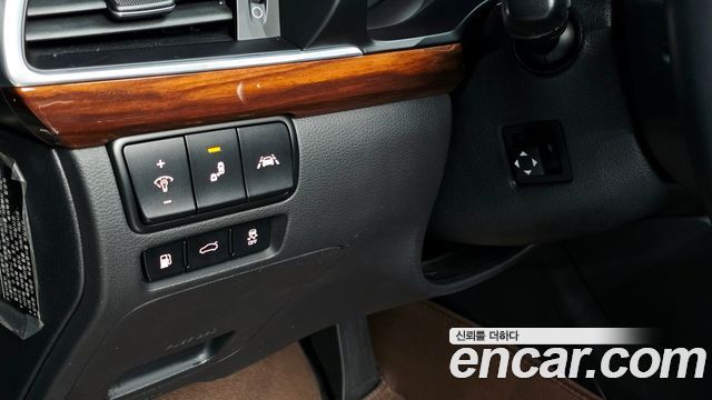 Kia K7 3.0 LPI Prestige (Rental Car) 2016 — фото 19