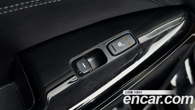 Kia K7 3.0 LPI Prestige (Rental Car) 2016 — фото 27