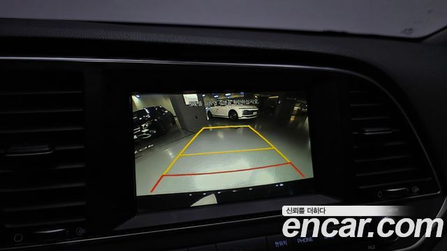 Hyundai Avante (AD) 1.6 e-VGT SMART Special 2016 — фото 15
