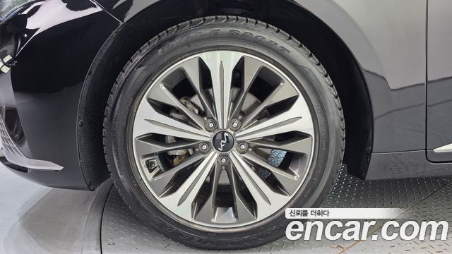 Kia K8 Hybrid Noblesse 2022 — фото 5
