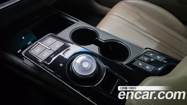 Kia K8 Hybrid Noblesse 2022 — фото 9