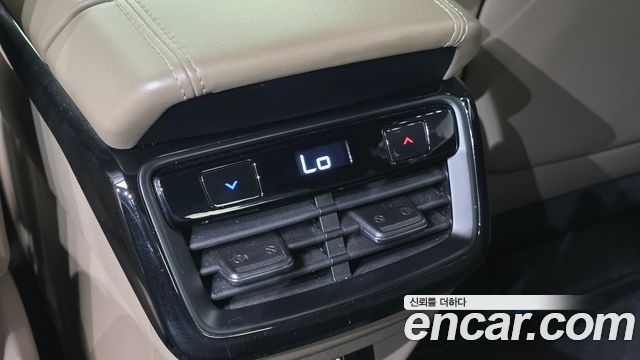 Kia K8 Hybrid Noblesse 2022 — фото 23