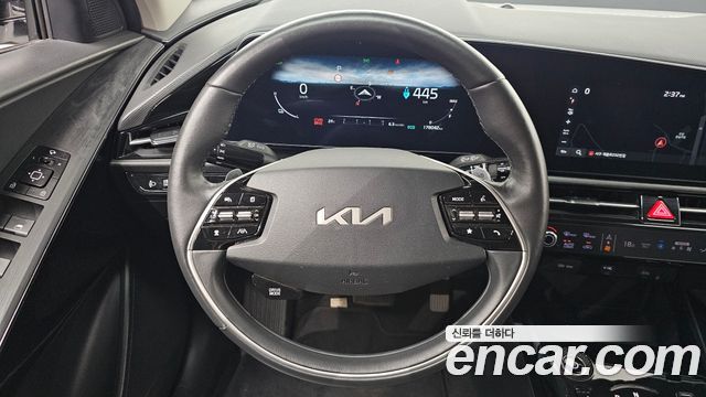 Kia Niro EV Air 2023 — фото 15