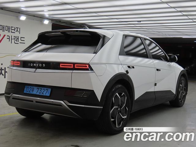 Hyundai Ioniq 5 Standard Commercial 2022 — фото 4
