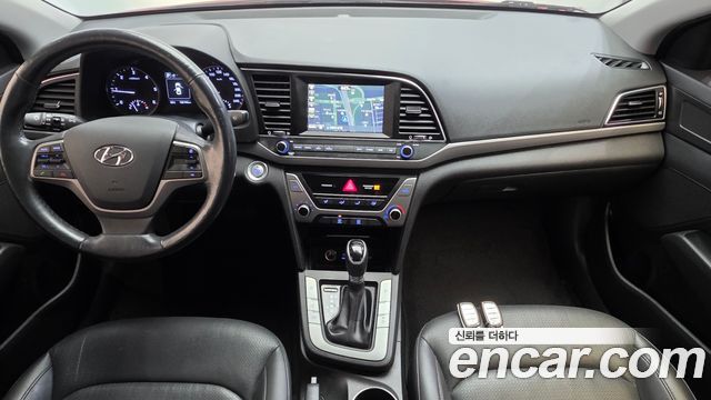 Hyundai Avante (AD) 1.6 e-VGT SMART 2016 — фото 7
