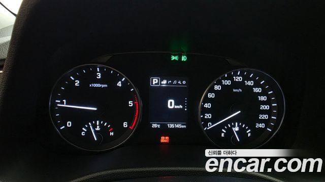 Hyundai Avante (AD) 1.6 e-VGT SMART 2016 — фото 8