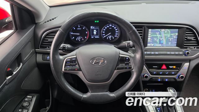 Hyundai Avante (AD) 1.6 e-VGT SMART 2016 — фото 13