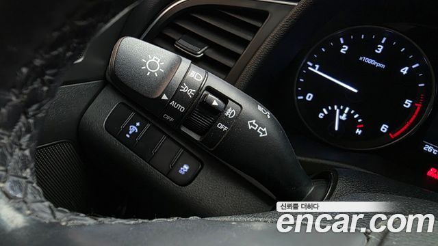 Hyundai Avante (AD) 1.6 e-VGT SMART 2016 — фото 18