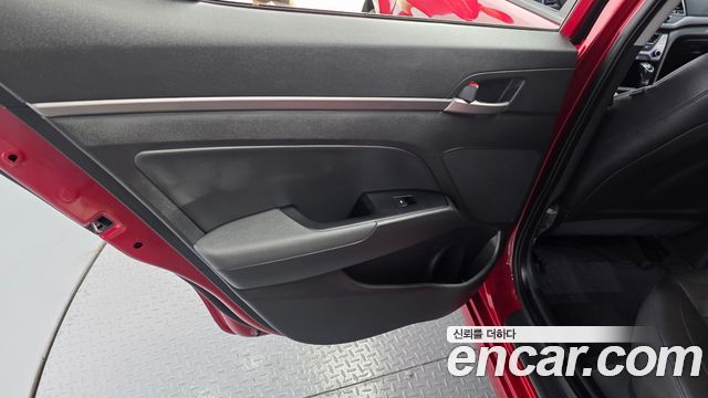 Hyundai Avante (AD) 1.6 e-VGT SMART 2016 — фото 25