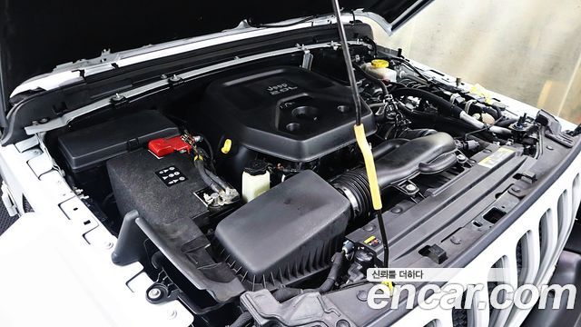 Jeep Wrangler (JL) 2.0 Overland Power Top 4Door 2023 — фото 9