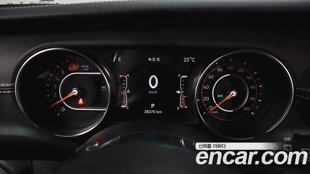 Jeep Wrangler (JL) 2.0 Overland Power Top 4Door 2023 — фото 16