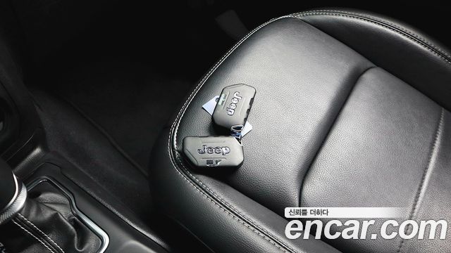 Jeep Wrangler (JL) 2.0 Overland Power Top 4Door 2023 — фото 24