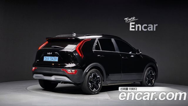 Kia Niro EV Air 2024 — фото 2