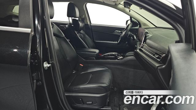 Kia Sportage (V) Gasoline 1.6 Turbo 2WD Nobleless 2023 — фото 10