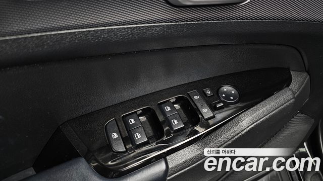 Kia Sportage (V) Gasoline 1.6 Turbo 2WD Nobleless 2023 — фото 16