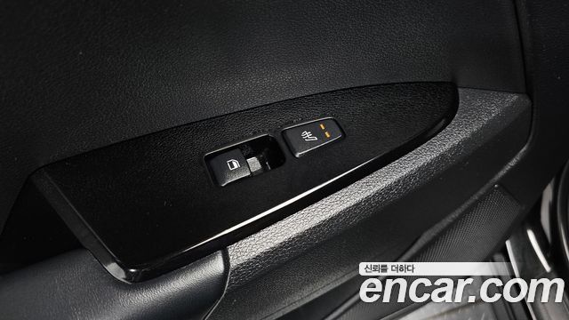Kia Sportage (V) Gasoline 1.6 Turbo 2WD Nobleless 2023 — фото 18