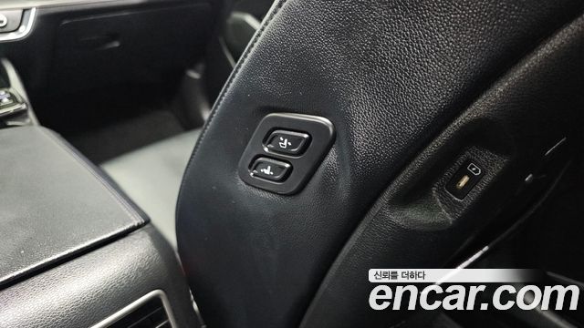 Kia Sportage (V) Gasoline 1.6 Turbo 2WD Nobleless 2023 — фото 31