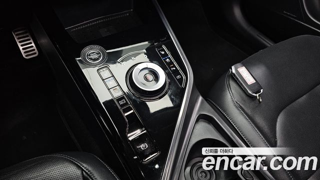 Kia Niro Signature 2022 — фото 9