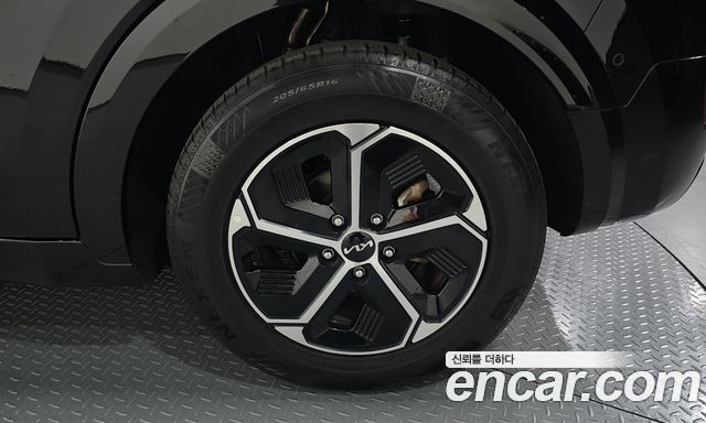 Kia Niro Signature 2022 — фото 21