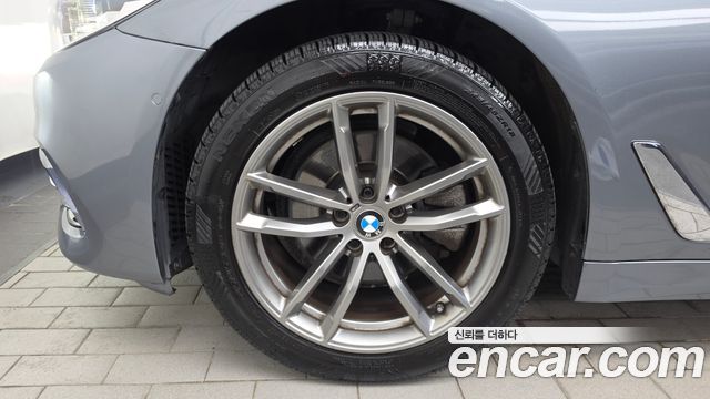 BMW 5 Series (G30) 520d xDrive Luxury Plus 2018 — фото 5