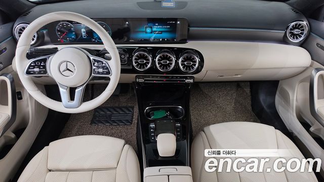 Mercedes-Benz A-Class (W177) A220 Sedan 2021 — фото 7