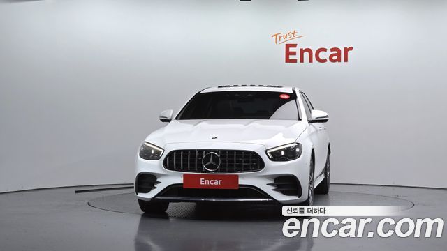 Mercedes-Benz E-Class (W213) E220d 4MATIC AMG Line 2022 — фото 3