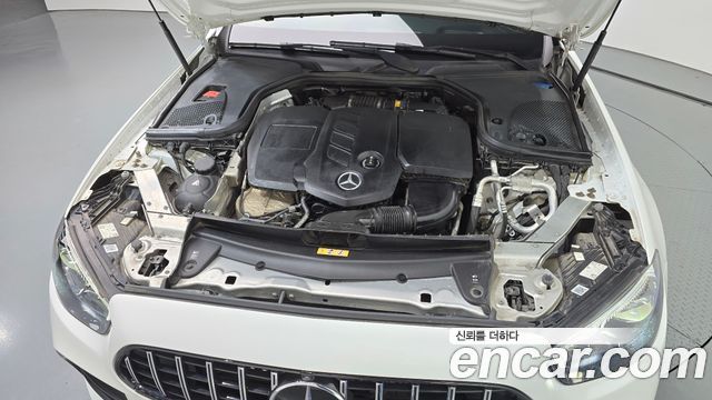 Mercedes-Benz E-Class (W213) E220d 4MATIC AMG Line 2022 — фото 6