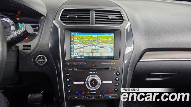 Ford Explorer 3.5 Limited 4WD 5th 2018 — фото 14