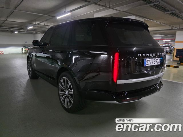Land Rover Range Rover (V) P550E AB 2025 — фото 5