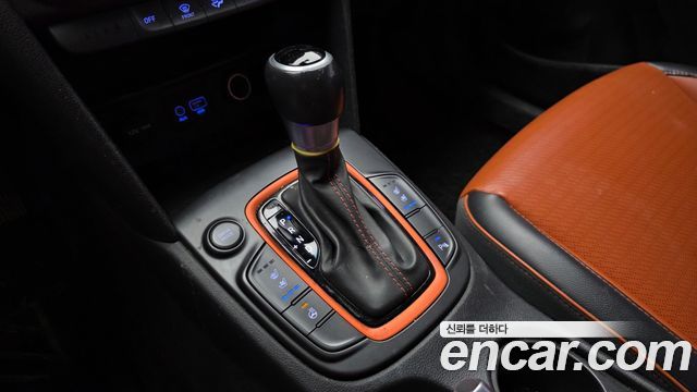 Hyundai Kona 1.6 Turbo 2WD Modern pop 2018 — фото 9