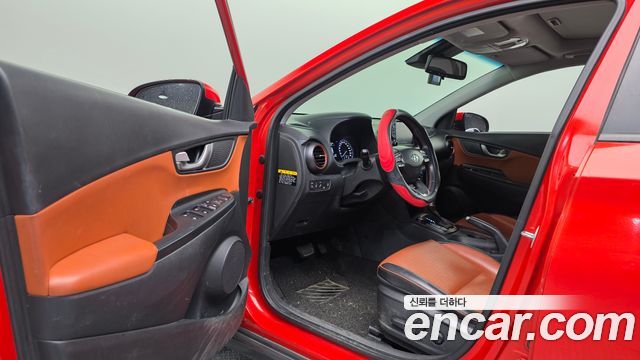 Hyundai Kona 1.6 Turbo 2WD Modern pop 2018 — фото 10