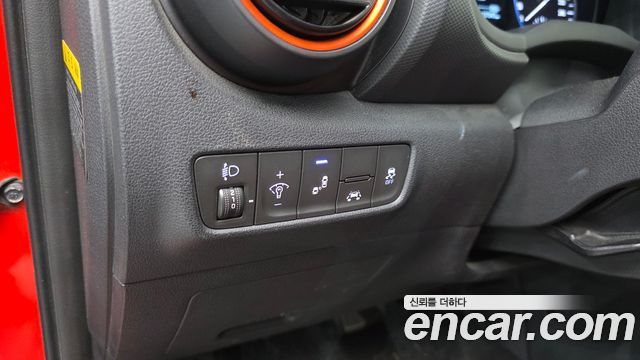 Hyundai Kona 1.6 Turbo 2WD Modern pop 2018 — фото 12