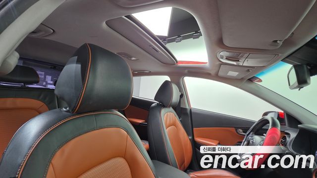 Hyundai Kona 1.6 Turbo 2WD Modern pop 2018 — фото 20