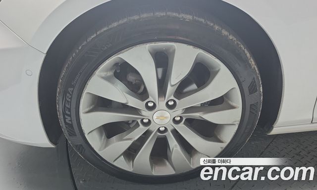 Chevrolet Malibu 2.0 Turbo LTZ Premium 2017 — фото 5