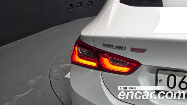 Chevrolet Malibu 2.0 Turbo LTZ Premium 2017 — фото 23