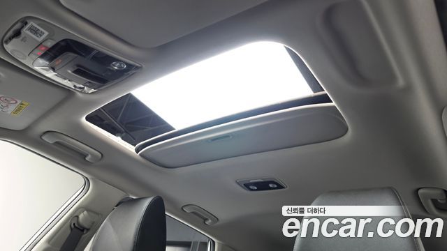 Kia Seltos Gasoline 1.6 Turbo 2WD Signature 2024 — фото 16