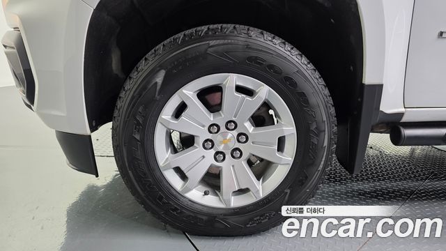 Chevrolet Real New Colorado 3.6 Extreme-X 4WD 2022 — фото 5