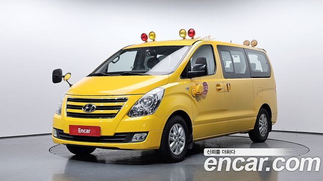 Hyundai Grand Starex Guard car of children 2016 — фото 1
