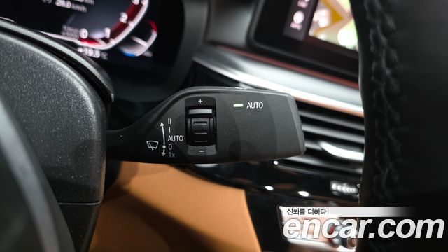BMW 5 Series (G30) 520i M Sport 2023 — фото 30