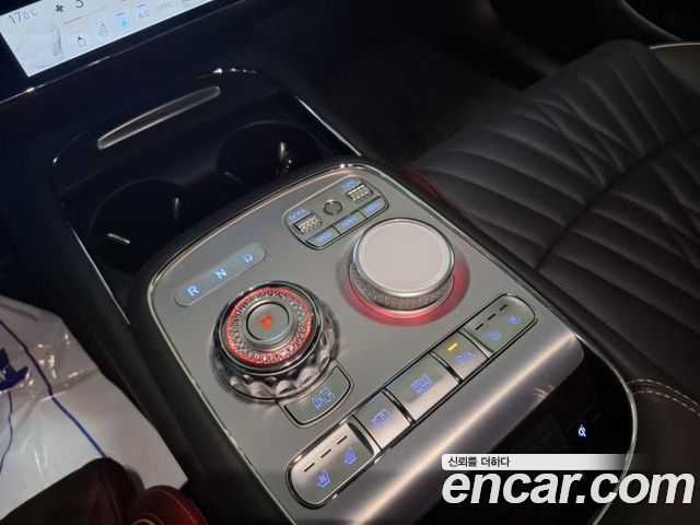 Genesis G90 (RS4) Gasoline 3.5 Turbo AWD 2026 — фото 16