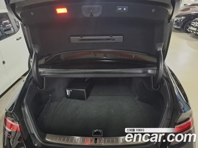 Genesis G90 (RS4) Gasoline 3.5 Turbo AWD 2026 — фото 19
