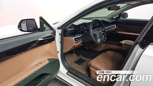 Hyundai Grandeur (GN7) 2,5 Gasoline 2WD Exclusive 2024 — фото 11
