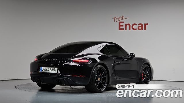 Porsche 718 Cayman 4.0 GTS 2024 — фото 2