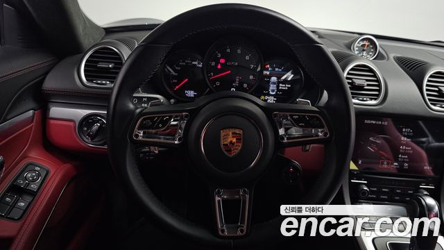 Porsche 718 Cayman 4.0 GTS 2024 — фото 11