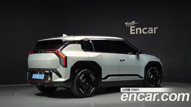 Kia EV3 Long Range 2WD GT Line 2025 — фото 2
