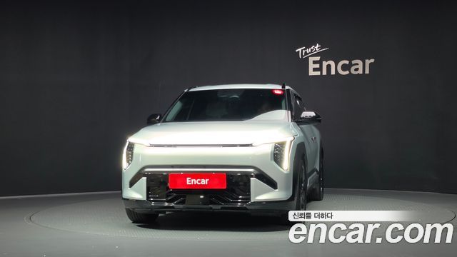 Kia EV3 Long Range 2WD GT Line 2025 — фото 3