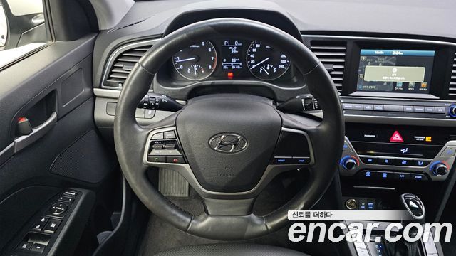 Hyundai Avante (AD) 1.6 GDI Smart 2016 — фото 13