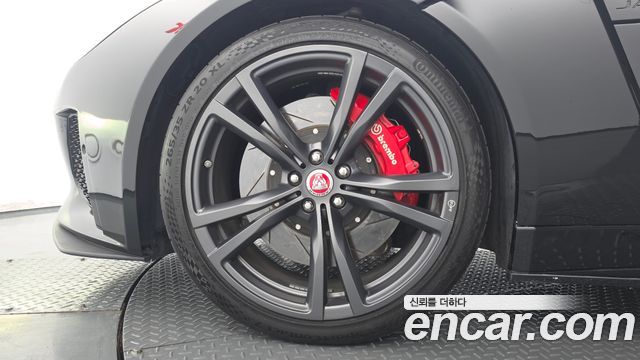 Jaguar F-TYPE 5.0 SVR Convertible AWD X152 2019 — фото 5